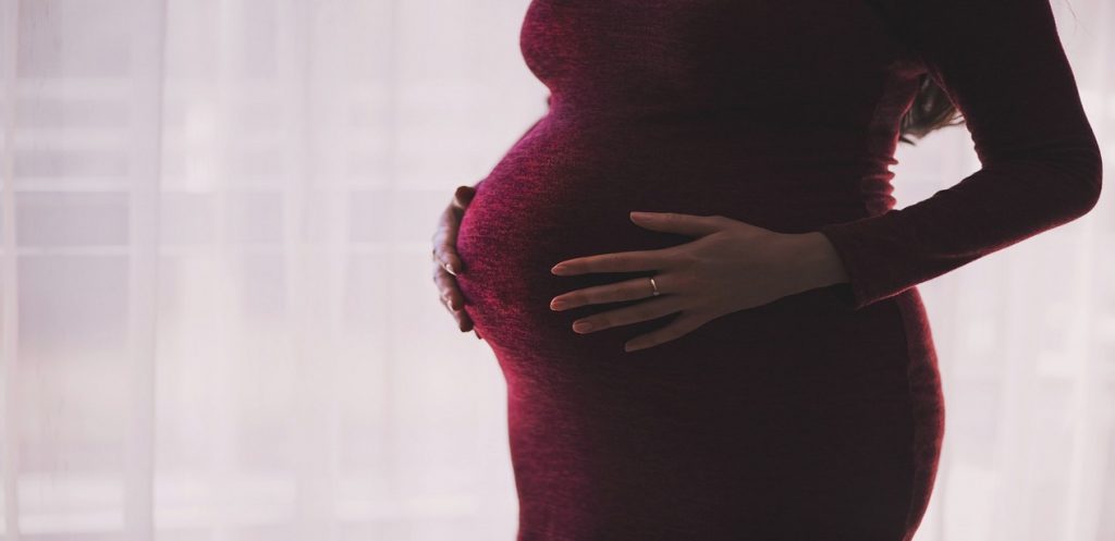 تأثير الشيشة (الأرجيلة) على الخصوبة والحمل