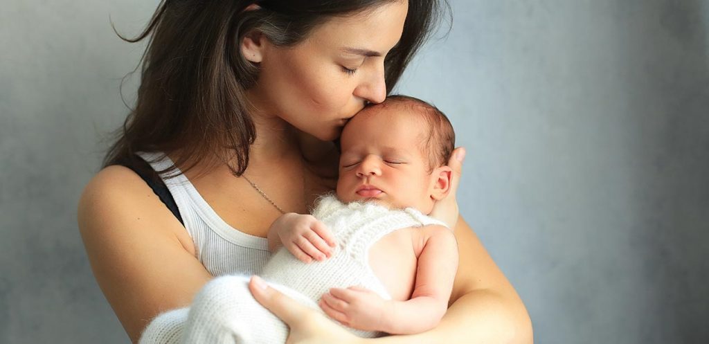 5 خطوات لمساعدة المولود الجديد على التأقلم مع محيطه