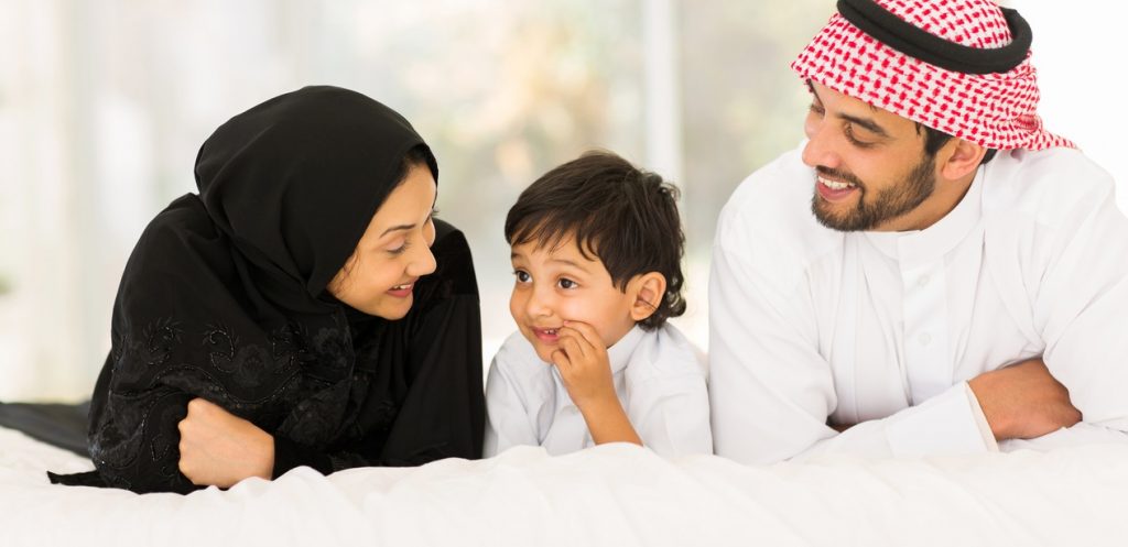 كيف تؤثر علاقتك مع زوجك على أطفالك؟