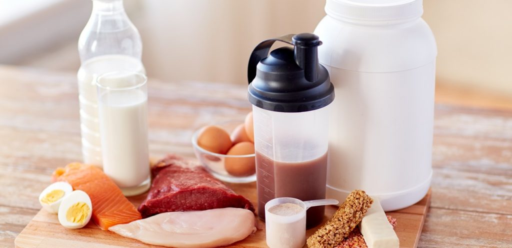 كيف يساعد البروتين في خسارة الوزن؟