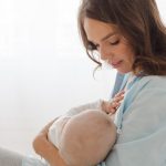 A guide to breastfeeding - everything you need to get you started