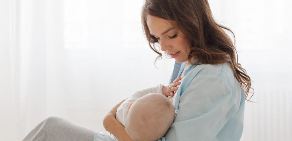 A guide to breastfeeding – everything you need to get you started