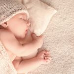 كل ما تحتاجين معرفته عن نوم الرضيع