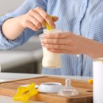 8 أخطاء تجنبيها عند تحضير الحليب الصناعي