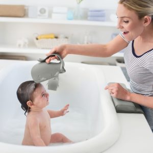 The Best Bath Essentials for Babies - DIY Darlin'  Baby bath time  essentials, Baby bath time, Diy baby stuff