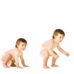جدول مراحل نمو الطفل من اليوم الأول إلى عمر سنة