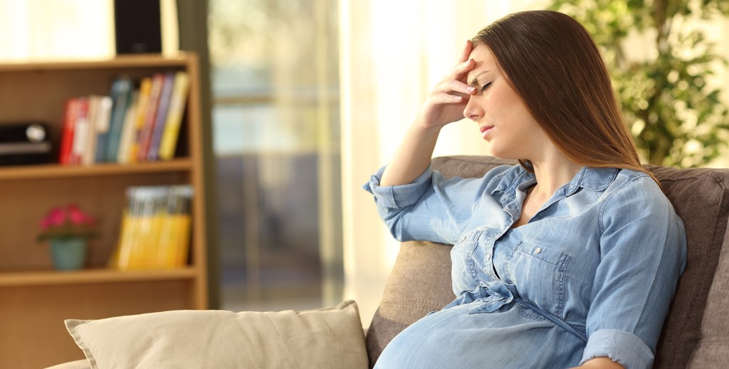 Pregnant lady suffering from headache